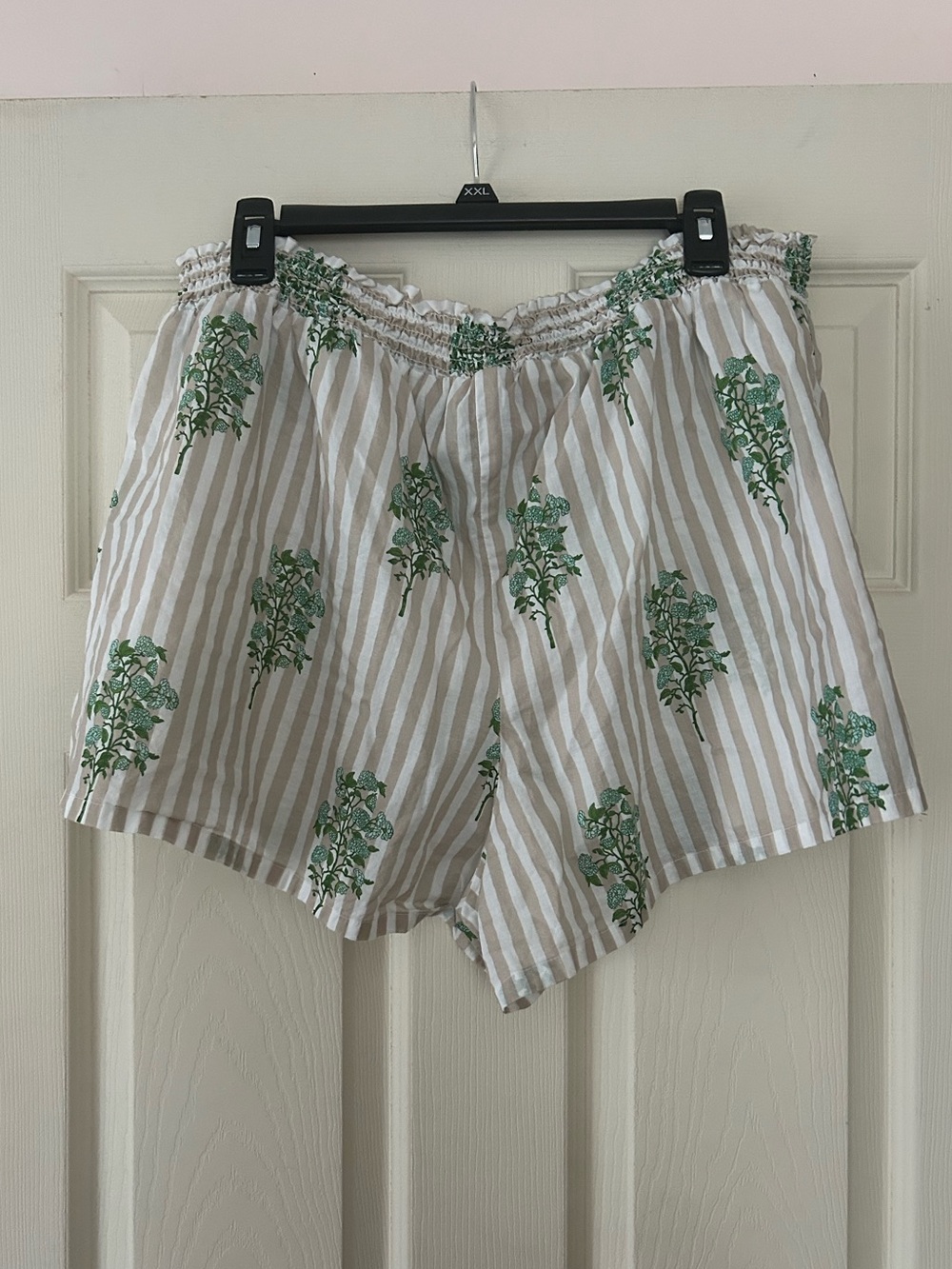 NWOT Tuckernuck Jolie shorts 3XL